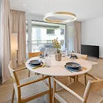 Bliv Design-apartment Mit Parkplatz, Nahe Zentrum アパート
