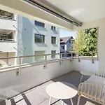 Bliv Design-apartment Mit Parkplatz, Nahe Zentrum アパート
