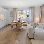 Bliv Design-apartment Mit Parkplatz, Nahe Zentrum アパート *