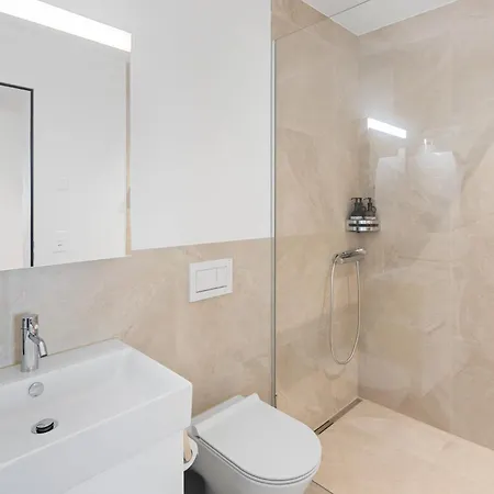 Bliv Design-apartment Mit Parkplatz, Nahe Zentrum סנט גאלן