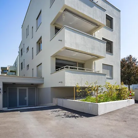 Апартаменты Bliv Design-apartment Mit Parkplatz, Nahe Zentrum